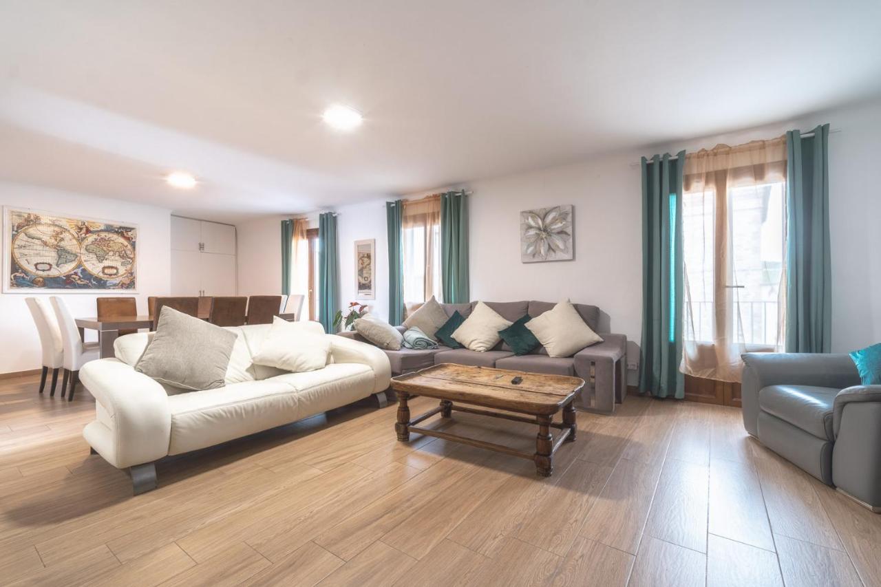 Newly Renovated Large Villa With Garden Castello  D'Empuries Esterno foto